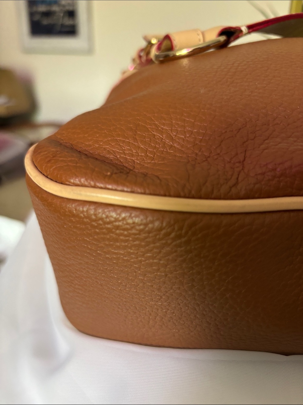 Dooney & Bourke Brown Pebbled Leather Shoulder Bag with Cream Trim - Picture 9 of 17